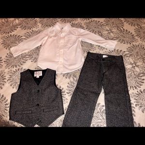 Toddler boy 3 piece dressy set- 2t